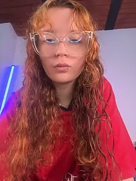 Sharon_Black Adlı Modelin Canlı XXX Sohbeti