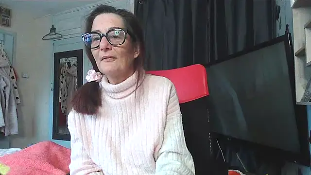 Mrs-Ivy Cameră chat live