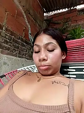 Pokazy przed kamerką – Rous-squir