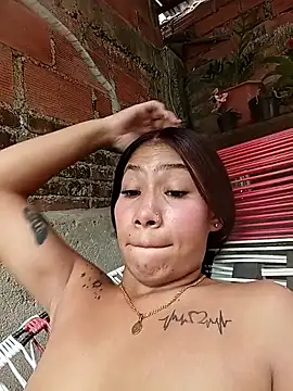 Rous-squir Webcamshow