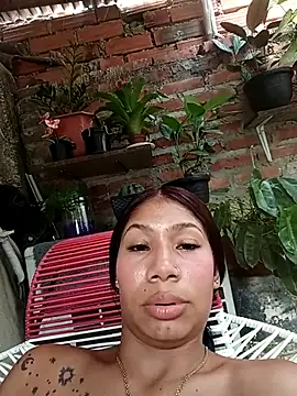 Rous-squir: вебкам-шоу