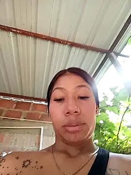 Rous-squir: вебкам-шоу