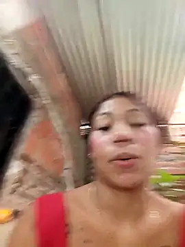 Rous-squir Webcamshow