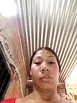 عرض كام Rous-squir