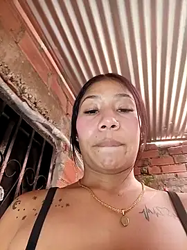 Pertunjukan Kamera Web Rous-squir