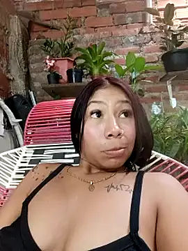 Rous-squir Webcamshow