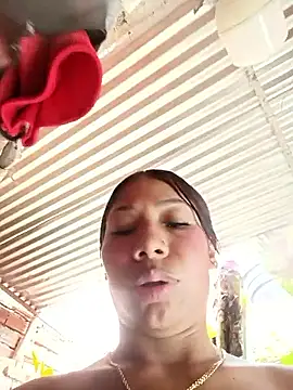 Вебкам-шоу Rous-squir