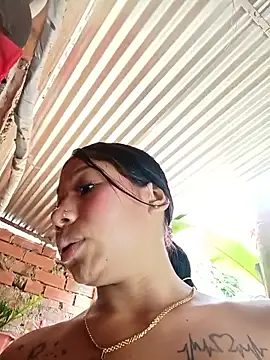 عرض كام Rous-squir