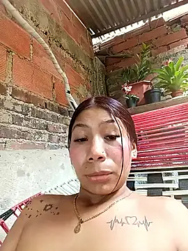 Rous-squir webkamerás műsora