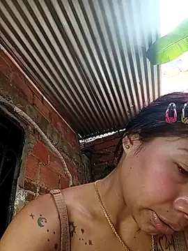 Rous-squir webkamerás műsora