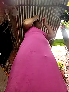 Rous-squir: вебкам-шоу