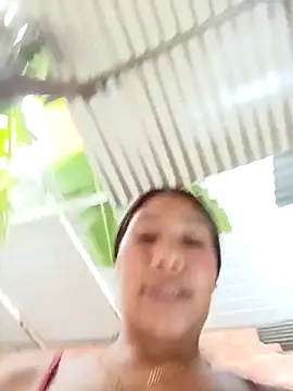 โชว์เว็บแคมของ Rous-squir