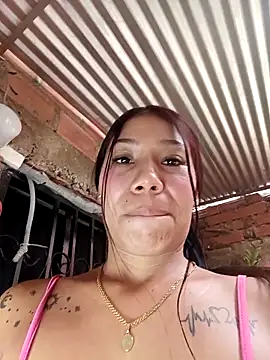 Rous-squir: вебкам-шоу