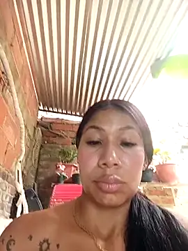 عرض كام Rous-squir