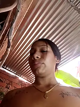 Rous-squir: διαδικτυακό σόου στην κάμερα