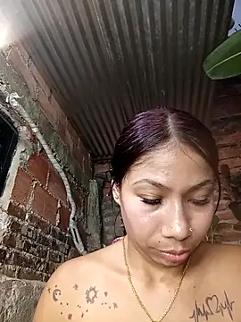 Rous-squir: διαδικτυακό σόου στην κάμερα