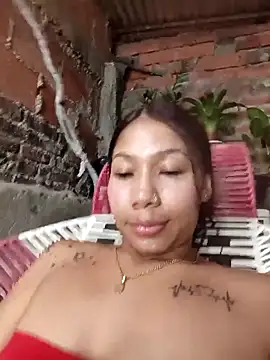 Rous-squir Webcam Show