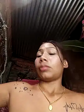 Rous-squir Webcam Show