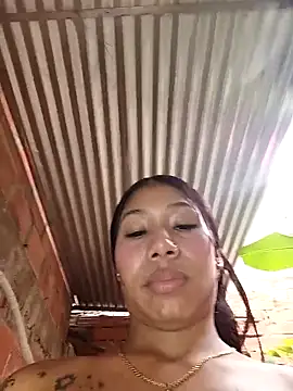 Rous-squir Webcam Show