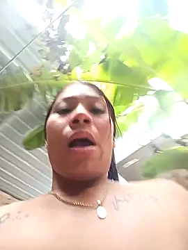 Rous-squir Adlı Modelin Web Kamerası Şovu