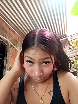 Show modela Rous-squir na web-kameri