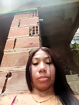 Rous-squir: διαδικτυακό σόου στην κάμερα