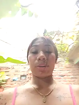 โชว์เว็บแคมของ Rous-squir