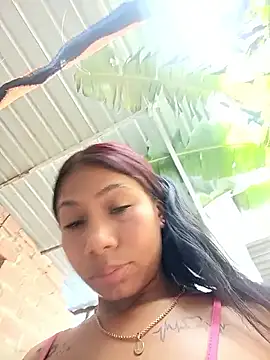 Rous-squir: вебкам-шоу