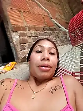 Pertunjukan Kamera Web Rous-squir