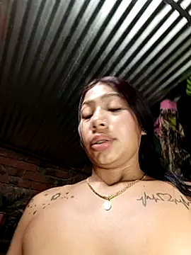 Rous-squir 在線直播表演