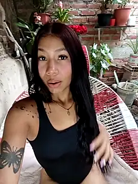 Rous-squir Webcam Show