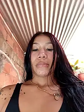 عرض كام Rous-squir