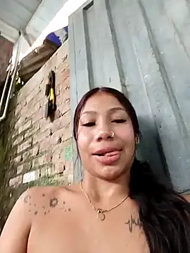 Rous-squir webcam show