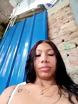 Pertunjukan Kamera Web Rous-squir