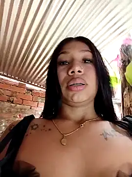 Rous-squir: διαδικτυακό σόου στην κάμερα