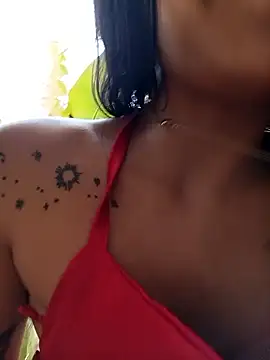 Rous-squir: διαδικτυακό σόου στην κάμερα