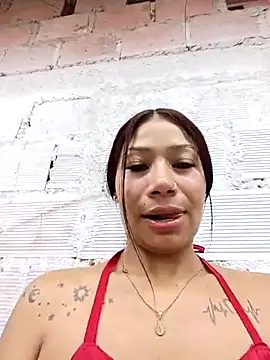 Rous-squir: διαδικτυακό σόου στην κάμερα