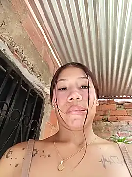 Show modela Rous-squir na web-kameri