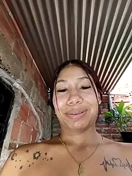 Rous-squir Webcam Show