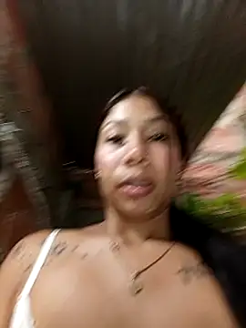 Rous-squir Webcamshow