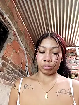 Rous-squir: διαδικτυακό σόου στην κάμερα