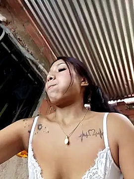 Rous-squir: вебкам-шоу