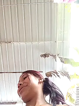 Rous-squir Webcamshow