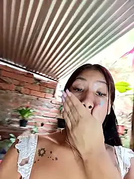 Rous-squir Webcamshow