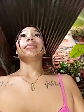 Pokazy przed kamerką – Rous-squir