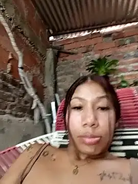 Pokazy przed kamerką – Rous-squir