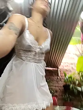 Rous-squir 在線直播表演