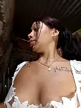 Rous-squir: вебкам-шоу