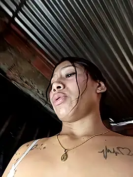 Rous-squir Webcam-Show