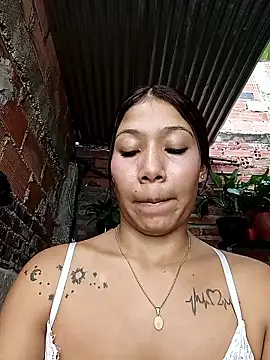 Rous-squir: вебкам-шоу